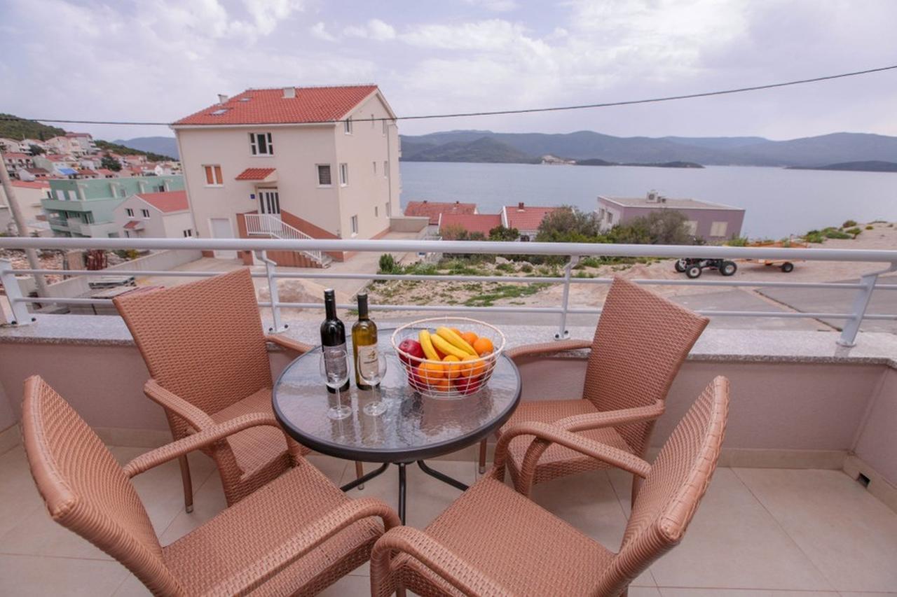 Apartments Zoya Klek Exterior photo